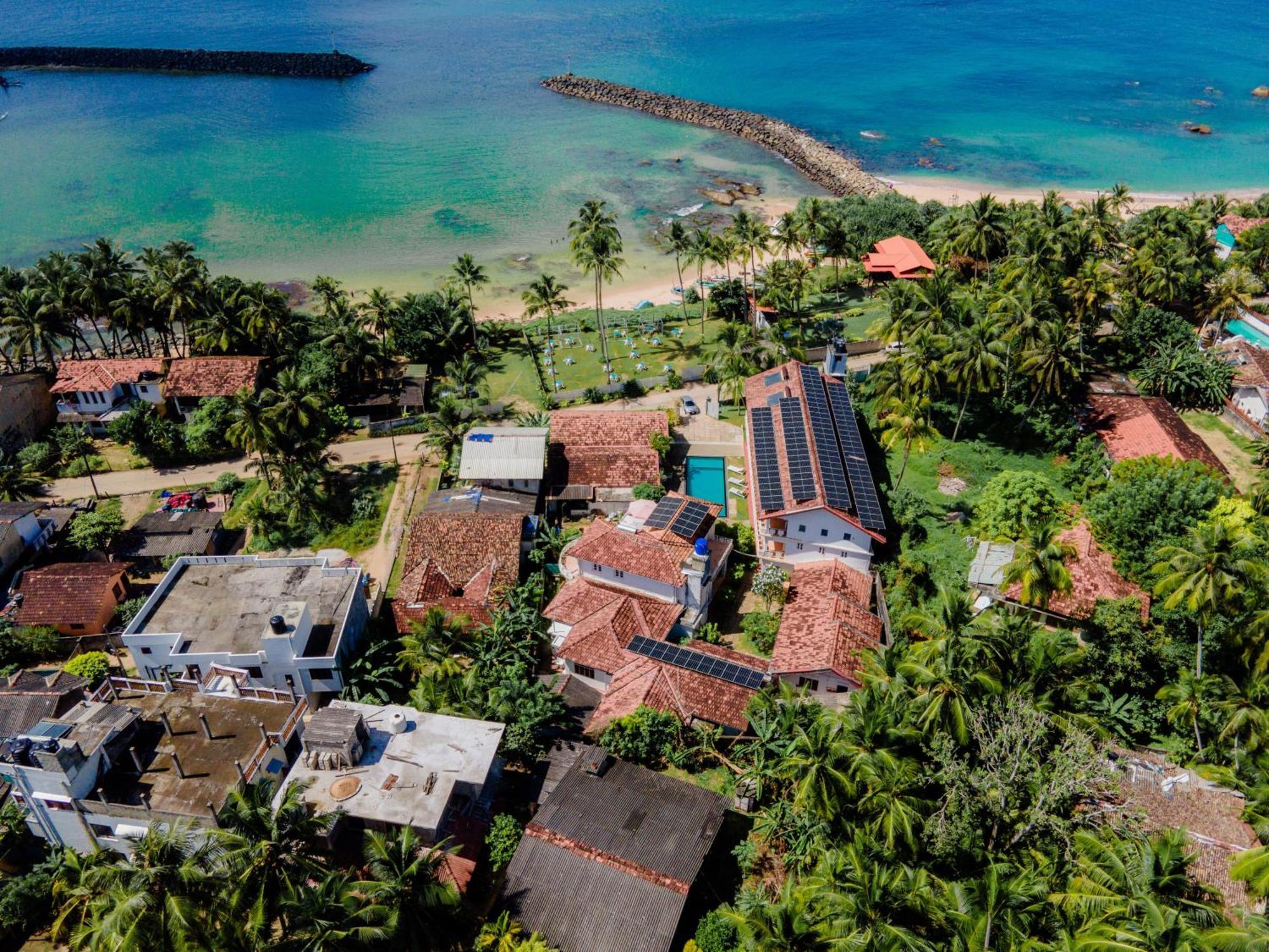 Shangrela Beach Resort By Ark Амбаланґода Екстер'єр фото